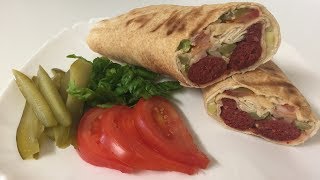 Lebanese Sausagecookampsandwichسندويش سجق على الطريقة اللبنانية [upl. by Inalial]