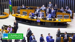 Deputados aprovam projeto que estimula contratação de pessoas com autismo  08052024 [upl. by Nahsor]