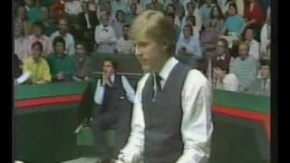 Neal Foulds wins the BCE Snooker Tournament v Cliff Thorburn 1986 [upl. by Chrissy]