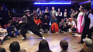 KIN vs RYOTA BEST8 ALL FOR WAACK vol2 DANCE BATTLE [upl. by Irrep277]