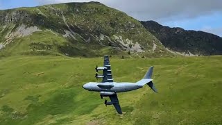 RAF Airbus A400 Sideways Through the Valley amp Low Hawks at Cad West Mach Loop Also Chinook Overhead [upl. by Doralynne]