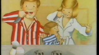 Aquafresh toothpaste family  animated 1980s [upl. by Lennard]