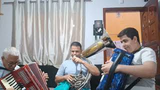 tocata ccb itaquaquecetuba pai acordeon filho baixo helicon e neto acordeon família Peres [upl. by Ileak]