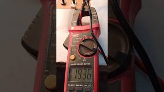 Measuring Solar Inverter Current Using a DC Clamp Meter  Quick Guide [upl. by Marice]