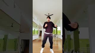 Naino Wale Ne  Dance Cover  dance nainowalene deepikapadukon dancevideo shortsfeed shorts [upl. by Odnumyar]