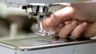 Erste Schritte mit der BERNINA 780 [upl. by Atimed]