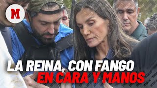 La reina Letizia desbordada con fango en la cara y en las manos I MARCA [upl. by Socin630]