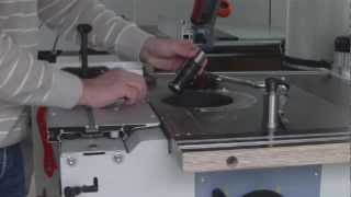 Howto trim acrylic for building boxes  Acrylglas bündigfräsen beim Box bauen [upl. by Nagaer]