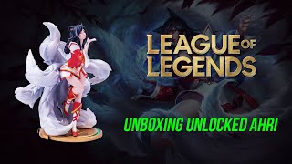 Figure Spotlight  Unboxing Unlocked Ahri League of Legends [upl. by Ednalrim688]