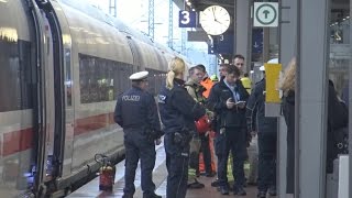 Rauchentwicklung in ICE  2 Verletzte im Bahnhof Siegburg am 040116  OTon [upl. by Khichabia946]