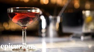 How to Make a Negroni Cocktail [upl. by Sigvard379]