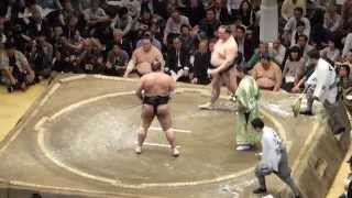 Ozeki Kisenosato 52  Osunaarashi 43 Sumo  Natsubasho 15 [upl. by Henriha]