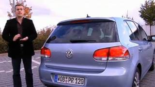 VW Golf 16 TDI  Mehr sparen mit weniger Motor [upl. by Akimahc]