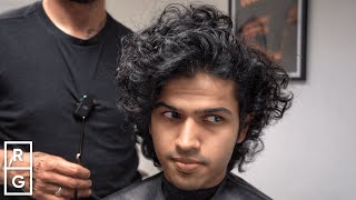 This Haircut TRANSFORMED His Whole Look Haircut to TAME Curls [upl. by Melisandra146]