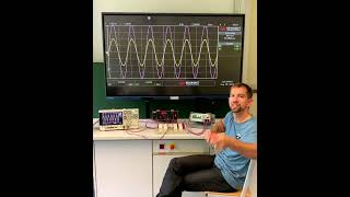 Schwebung von zwei Signalen education experiment physik [upl. by Aivitnahs]