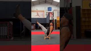 COMBO NOVATO DE ESTÁTICOS 1 💀 calistenia calistenics motivation streetworkout viral reels 🇨🇴👌 [upl. by Oj]