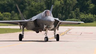 F35A Lightning II Demo  Epic Vapor  Spirit Of St Louis Airshow 2022 [upl. by Einaoj647]