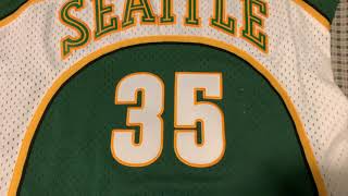 Kevin Durant Jersey Mitchell And Ness Swingman 0708 Seattle Supersonics Review 4K [upl. by Uahc461]