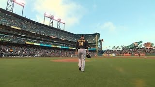 Giants fans give Vogelsong a standing ovation [upl. by Frants]