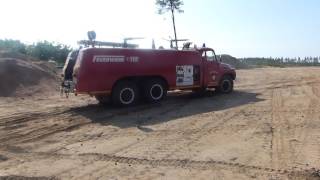 Unimog 406 und Tatra 148 TLF 32 Kippertreffen Germendorf 2016 [upl. by Ennairda]