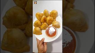 Aloo Samosa RecipeCrispy and tasty Potato samosa recipeviralshortsyoutubeshortsaloosamosarecipe [upl. by Nnaeilsel]