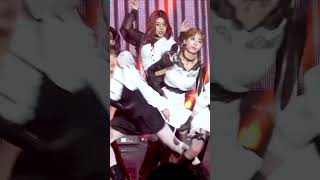 Did you notice something in this fancam 🤨Aria 😭xinkpop kpop xinshorts [upl. by Nedah]