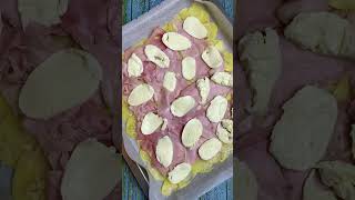 Pizza di patate con prosciutto e mozzarella… spaziale [upl. by Bunny674]