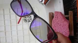 Essilor Crizal Prevencia lenses easy to clean [upl. by Richy263]