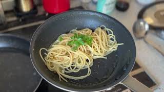 Just a few drops  Spaghetti aglio olio peperoncino [upl. by Stephania485]