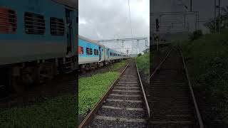 Kr Mumbai csmt madgaon janshatabdi express passing goregaon road railway station [upl. by Hamon]