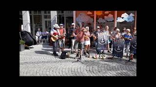 Straßenmusik beim Festival Maritim 2024  1 Bremer Ukulelenorchester [upl. by Allie]