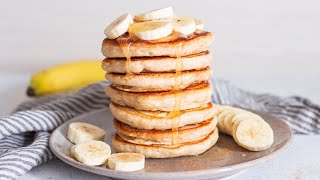 Die fluffigsten Bananen Pancakes  ohne Ei einfaches Rezept [upl. by Yurik]