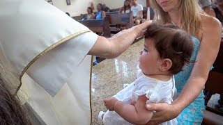 BATIZADO DA LAURA NO BRASIL Igreja em Santos SP  Daily Vlog em Familia Férias Brancoala [upl. by Ahsiral654]