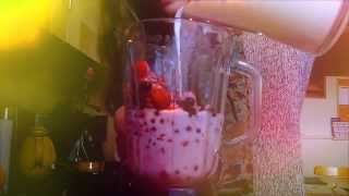 HOW TO Make A Super Healthy Forest Fruit Smoothie Super Food [upl. by Cirek]