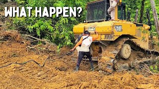 The Dozer Gets Stuck Back While Clearing A Forest Of Big Trees [upl. by Annej723]