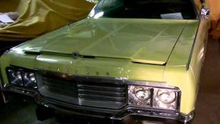 1973 Chrysler New Yorker Brougham walk around and cold start [upl. by Navar]