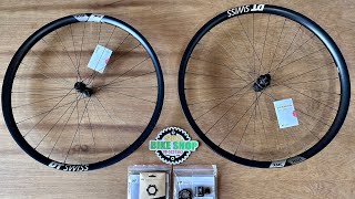 DT SWISS XMC 1501 SPLINE ONE 29” 30mm Boost Carbon Wheel Set 2022 [upl. by Neelyad]