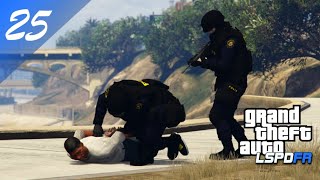 SVENSK POLIS I GTA 5 25 PIKETEN GRIPER [upl. by Orodisi]