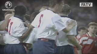 England 30 Poland 1993 Gascoigne Ferdinand and Pearce Screamer in World Cup Qualifier [upl. by Tranquada743]