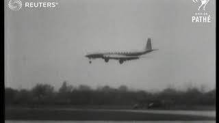 Worlds first commercial jet airliner makes record flight 1949 [upl. by Mehta]