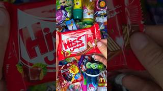 Hiss chocolates candy fypシ゚viral choco youtubeshorts chocolate fyp fypyoutube shorts short [upl. by Tahmosh]