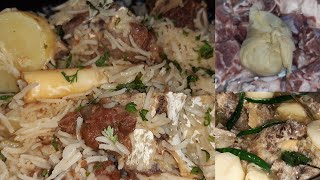 Mutton Potli Pulao in Pressure Cooker  मटण पोटली पुलाव  Almas Desi Food [upl. by Uta808]