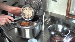 How to Cook Quinoa in a Rice Cooker [upl. by Esor344]