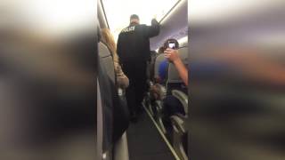 Full Video Man Forcibly Dragged Off Plane  United Airlines  Shocking to watch [upl. by Mattah917]