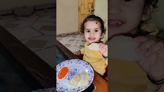 Amaira Mirchi Kha Li  Cute Baby  shortsviral cutebaby shortvideo trending momos [upl. by Nordine744]