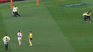 AFL Grand Final 2020 StreakersPitch Invaders VIDEO  PICTURES [upl. by Murton]