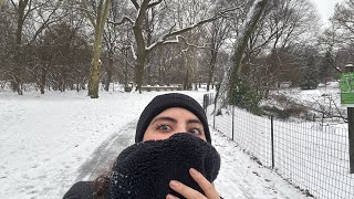 Nevando en Nueva York caminando a Central Park ❄️🗽 [upl. by Yolanda]