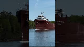 9 freighters in 10 seconds freighter saultstemarie boatnerd [upl. by Phillipp]