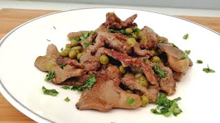 STRACCETTI DI CARNE ALLA NAPOLETANA  Ricetta con Funghi e Piselli  Le ricette di zia Franca [upl. by Ayita875]