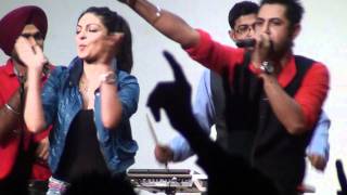 gippy grewal and neeru bajwa live in sydney 2011 HD [upl. by Crisey]